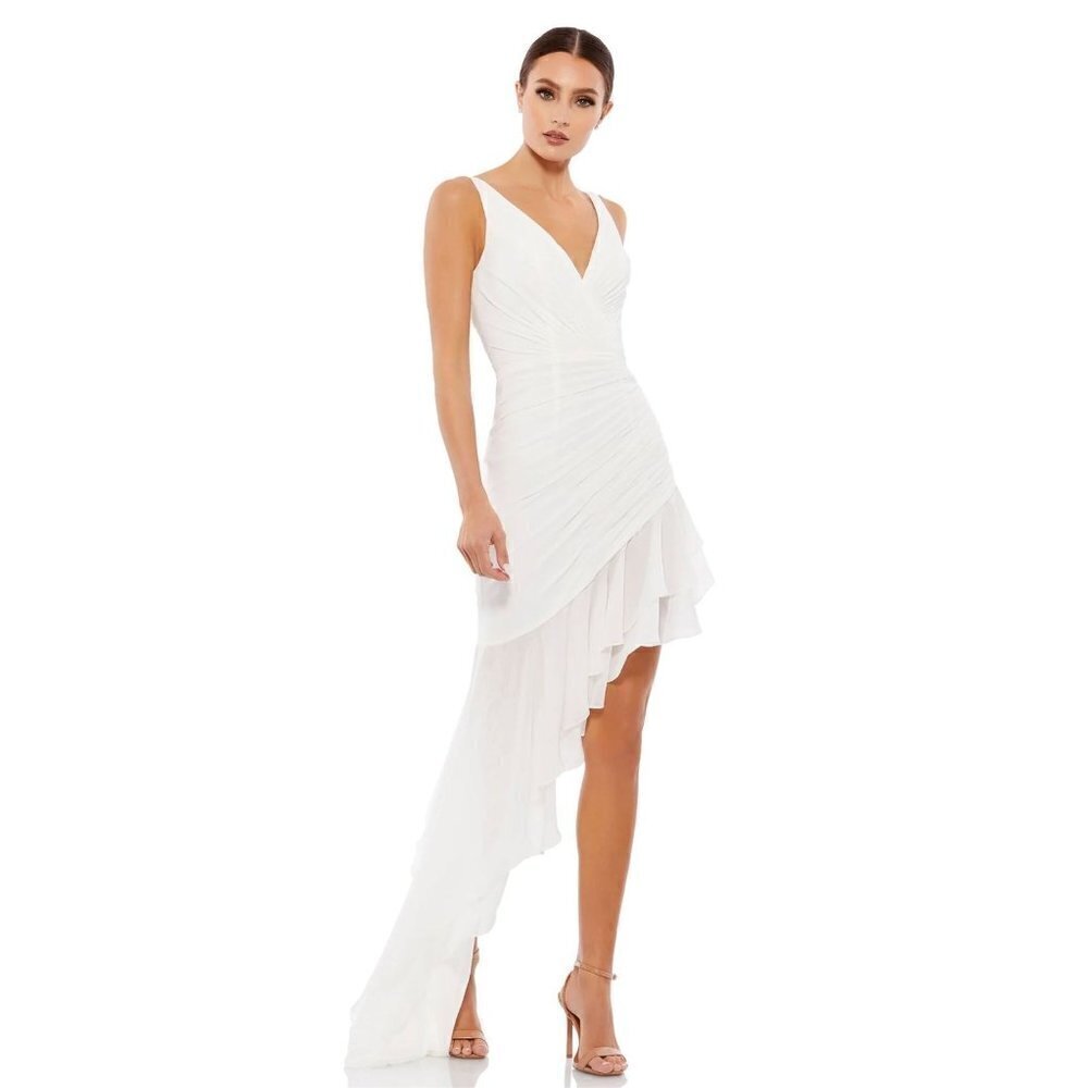Mac Duggal Sleeveless Asymmetrical Hem Gown White Womens Size 2